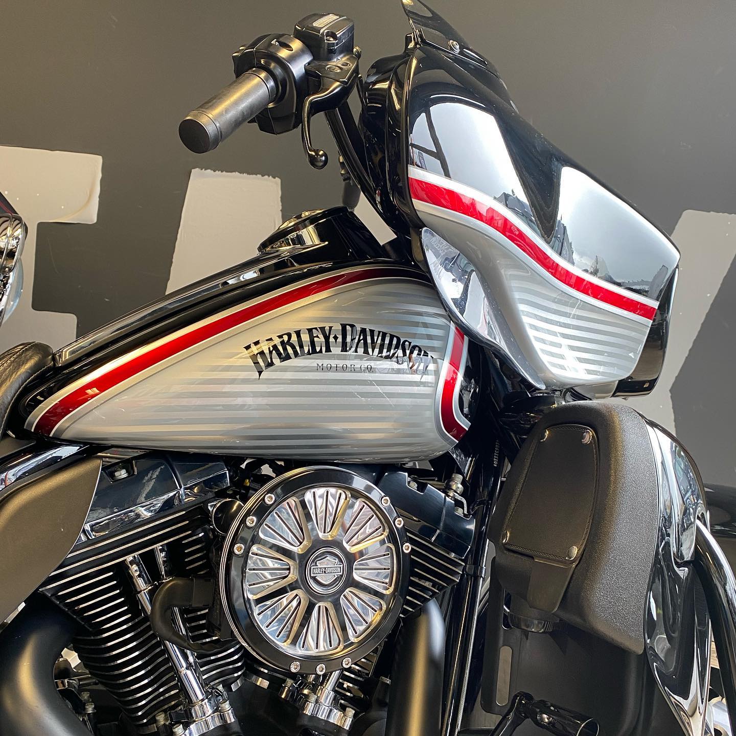 Peinture personnalisée pour une Harley Davidson